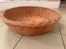 Grosser, runder Weidenkorb Durchmesser 58 cm / guter Zustand