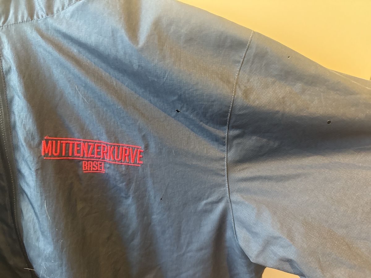 Jacken: Kurvenjacke Muttenzerkurve XL – Gebraucht aus Basel von Der_Bieter 4