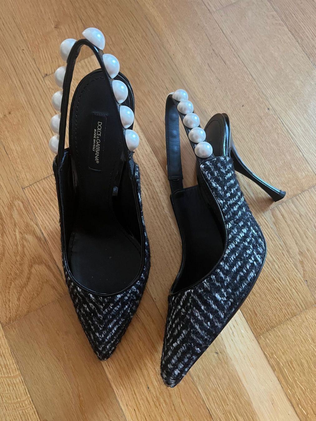 Dolce & Gabbana Scarpe da donna: Dolce & Gabbana Sandalen – Usato da Lenzburg venduto da flyfun