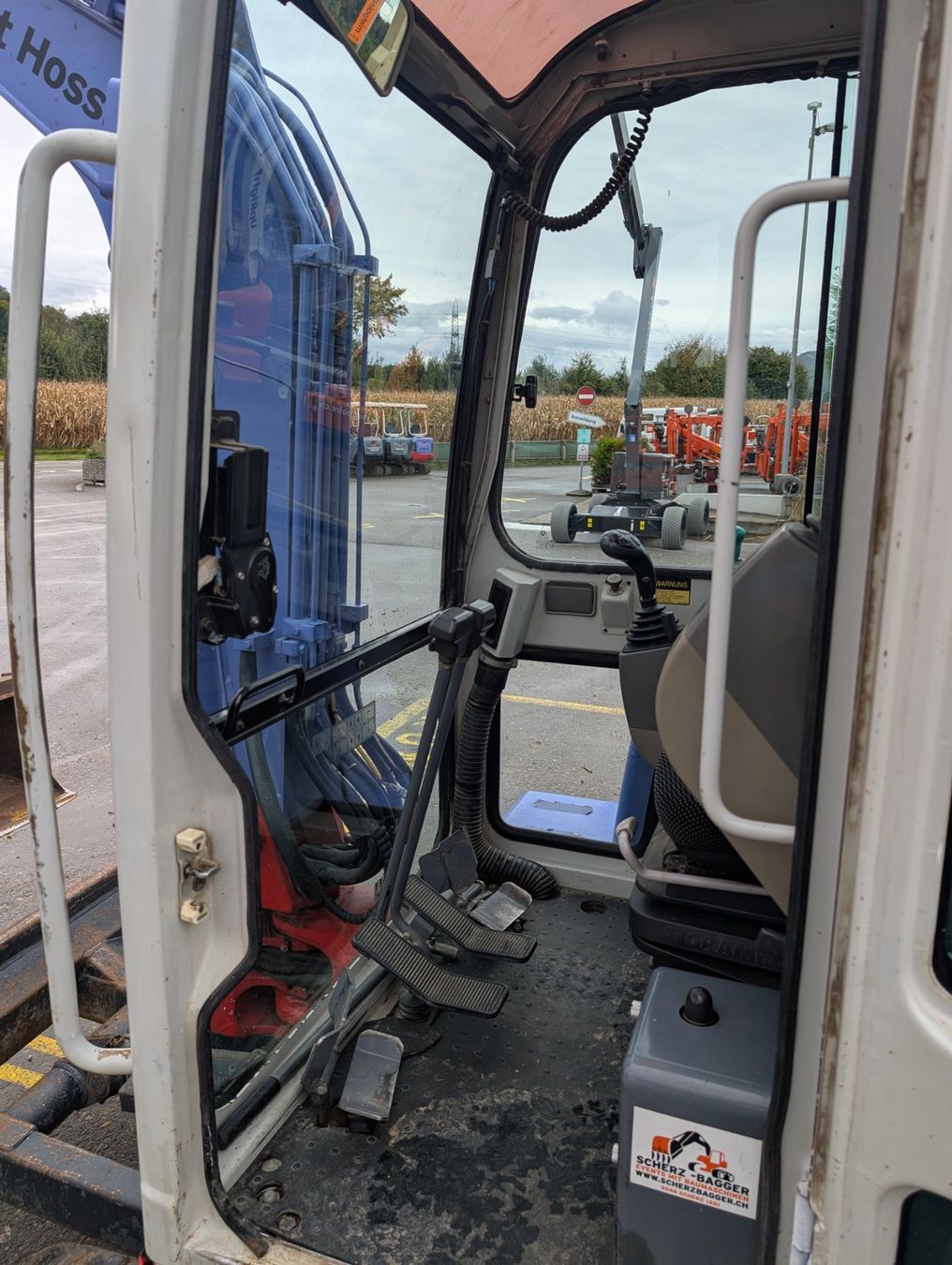 Takeuchi Escavatori: Bagger Takeuchi TB125 / Diesel / 2.7t – Usato da Scherz venduto da Mietpoint_Hossli 5