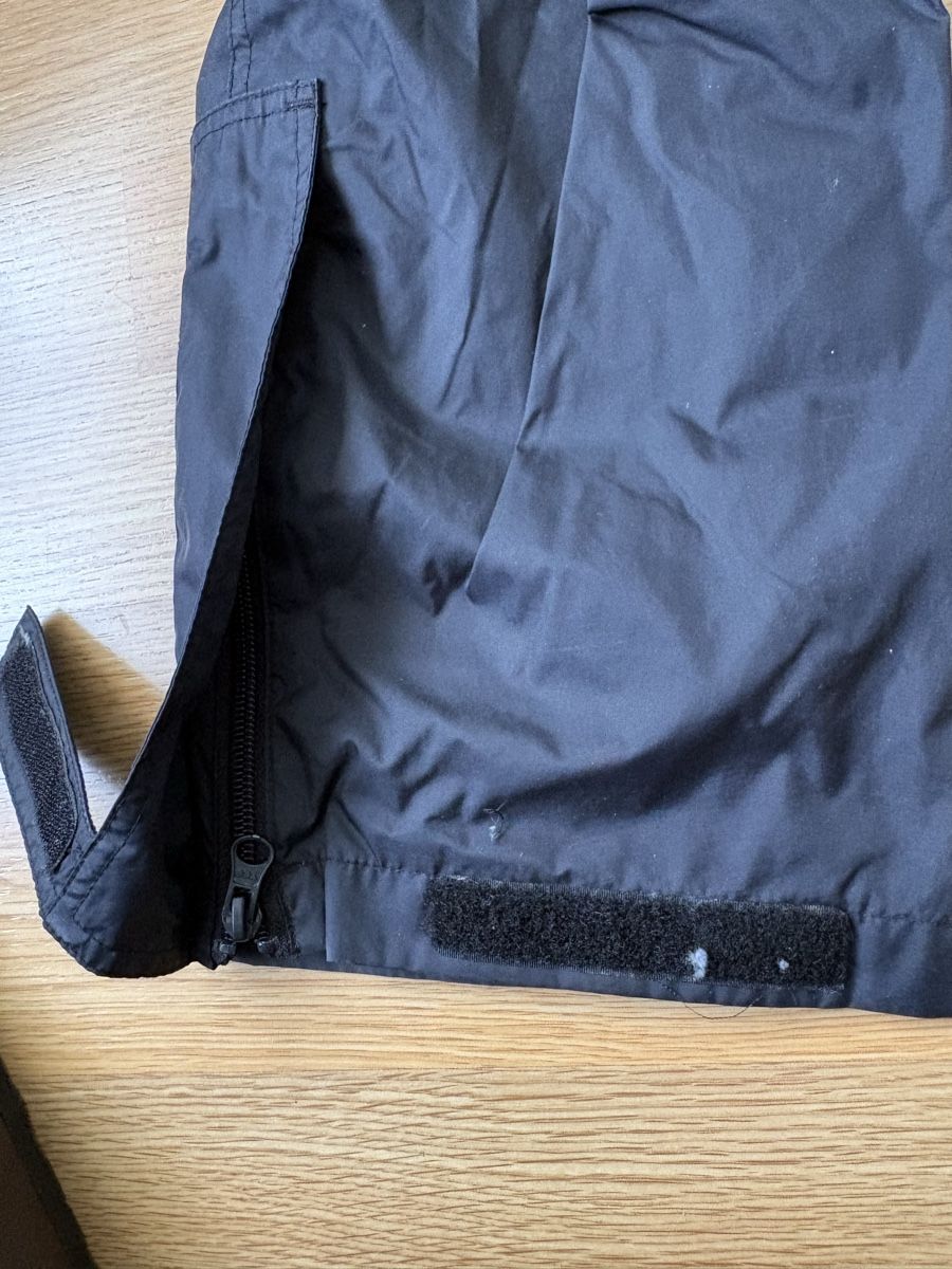 Hosen: Regenhose 152 – Gebraucht aus Zürich von Moskitia 3