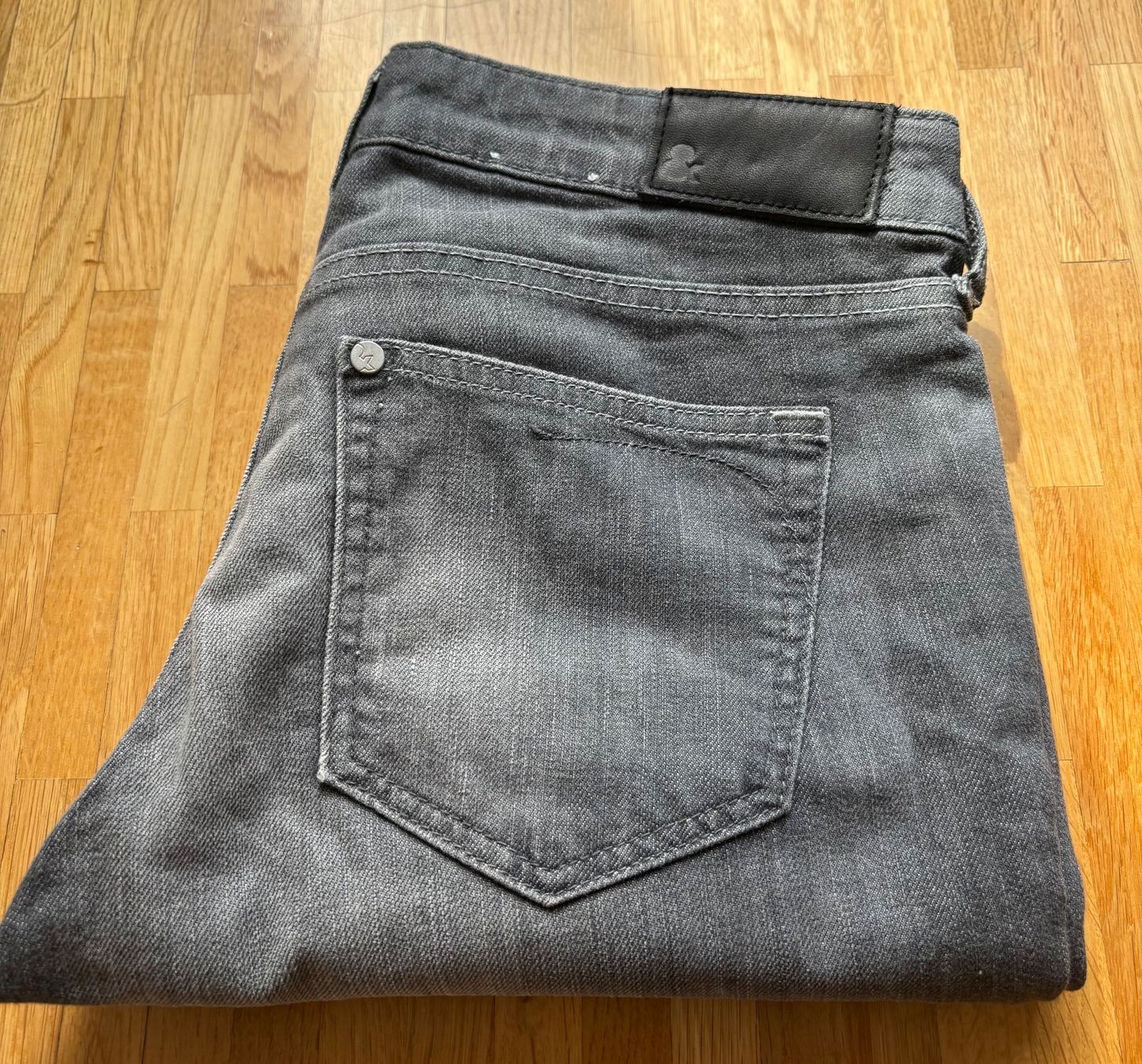 Jeans: Jean gris SQIN Taille 26 – Usato da Perly venduto da Flemprod01 4