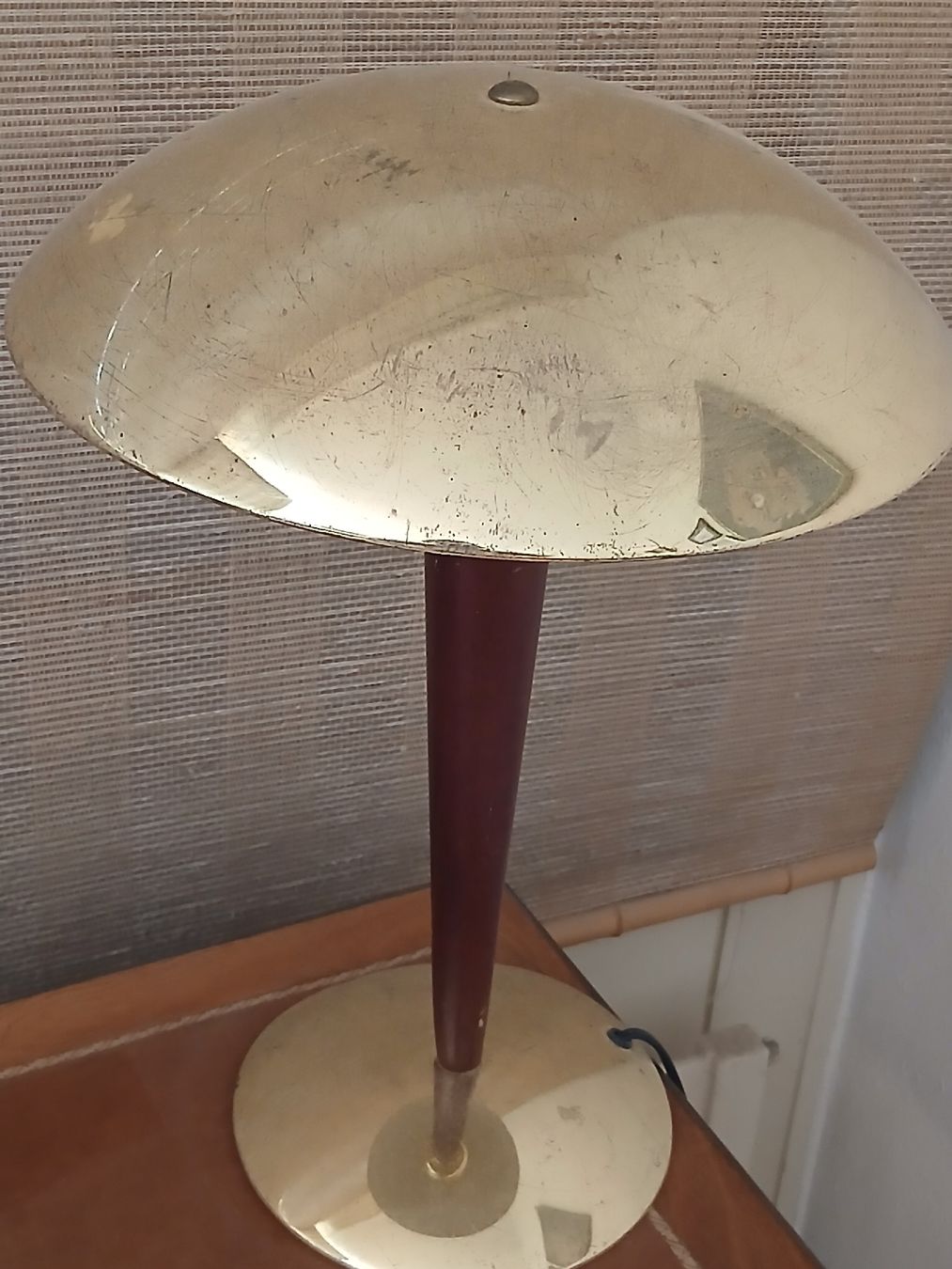 Lampes: Lampe vintage bois et laiton – D'occasion à Genève par Mamaison2026