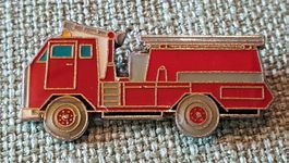 H082 Pin Feuerwehr Auto - Feuerwehrauto