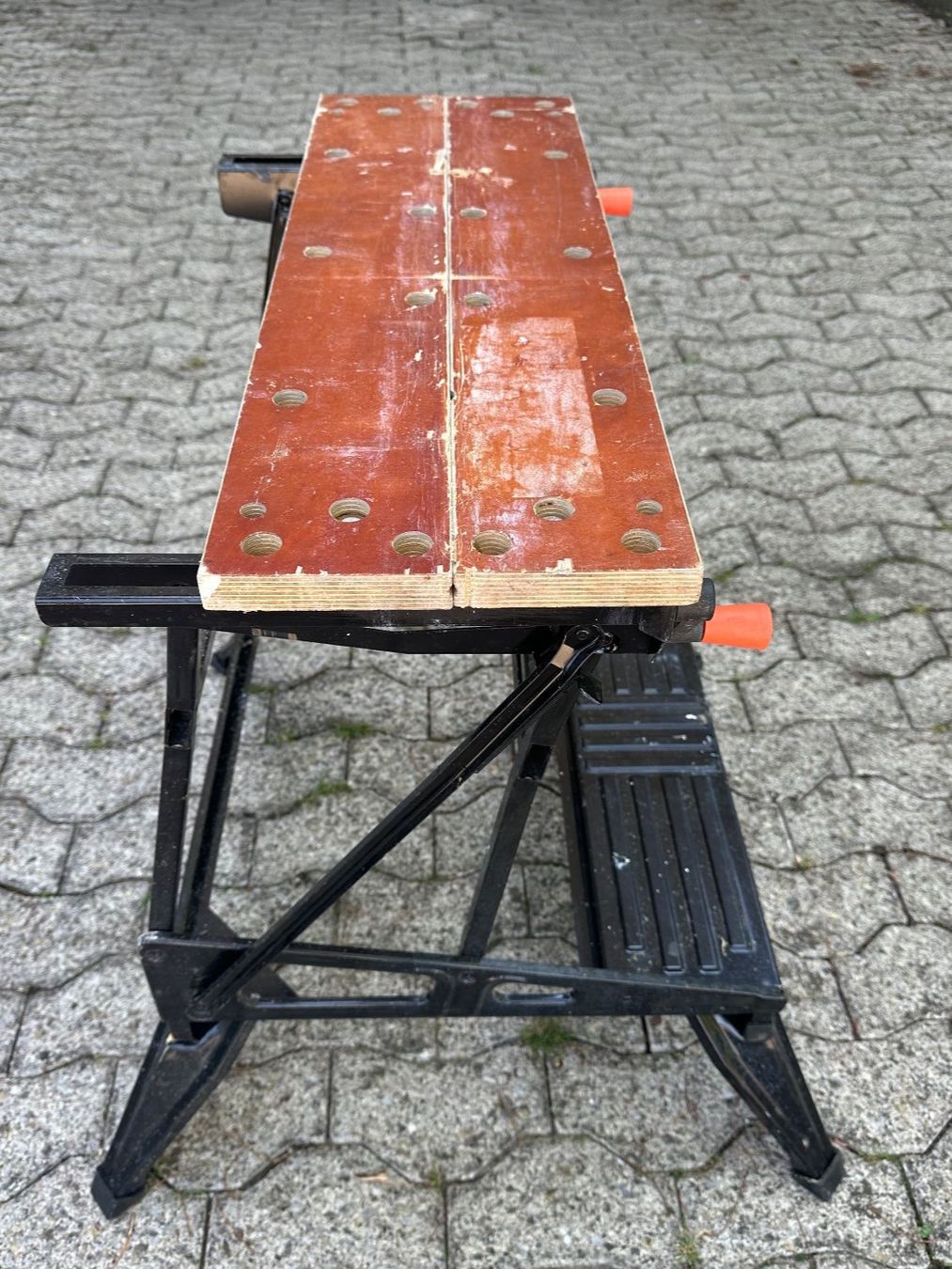Banchi da lavoro: Black + Decker Workmate WM 626 DC – Usato da Stallikon venduto da Rsiri 2