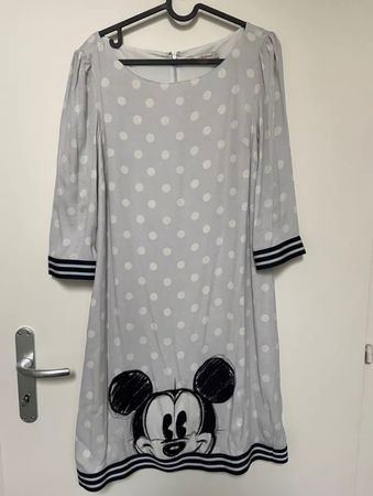 une robe Cath Kidston Disney Mickey Mouse taille 10