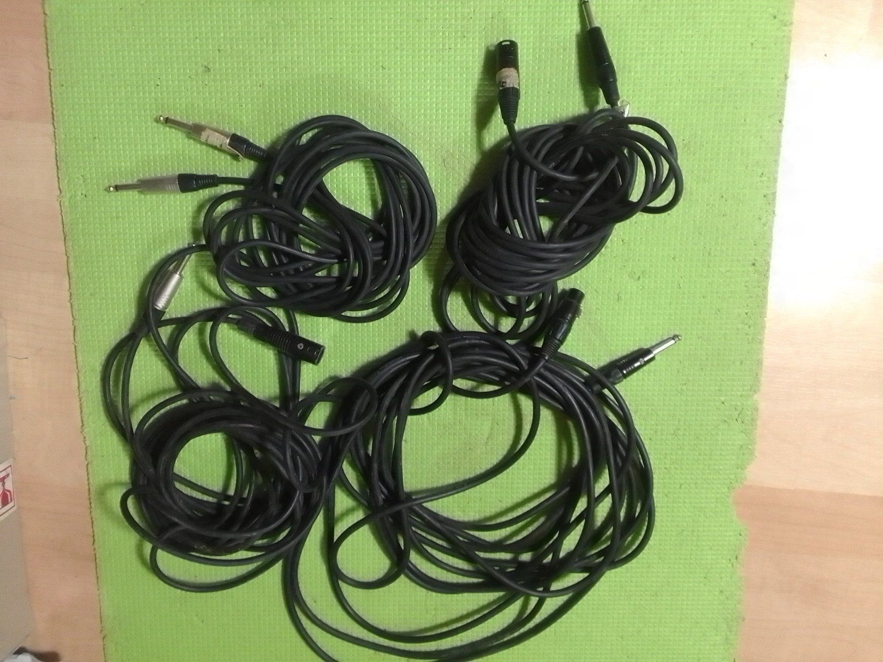Câbles: Div Kabel (Jack und XLR/Jack – D'occasion à Wyssachen par Lukas1231