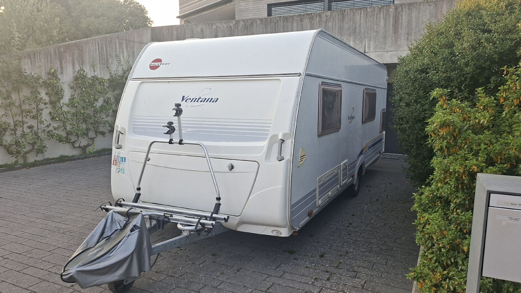 Bürstner Véhicules de camping: Bürstner Ventana 540TK 2003 – D'occasion à Tagelswangen par oceanfish