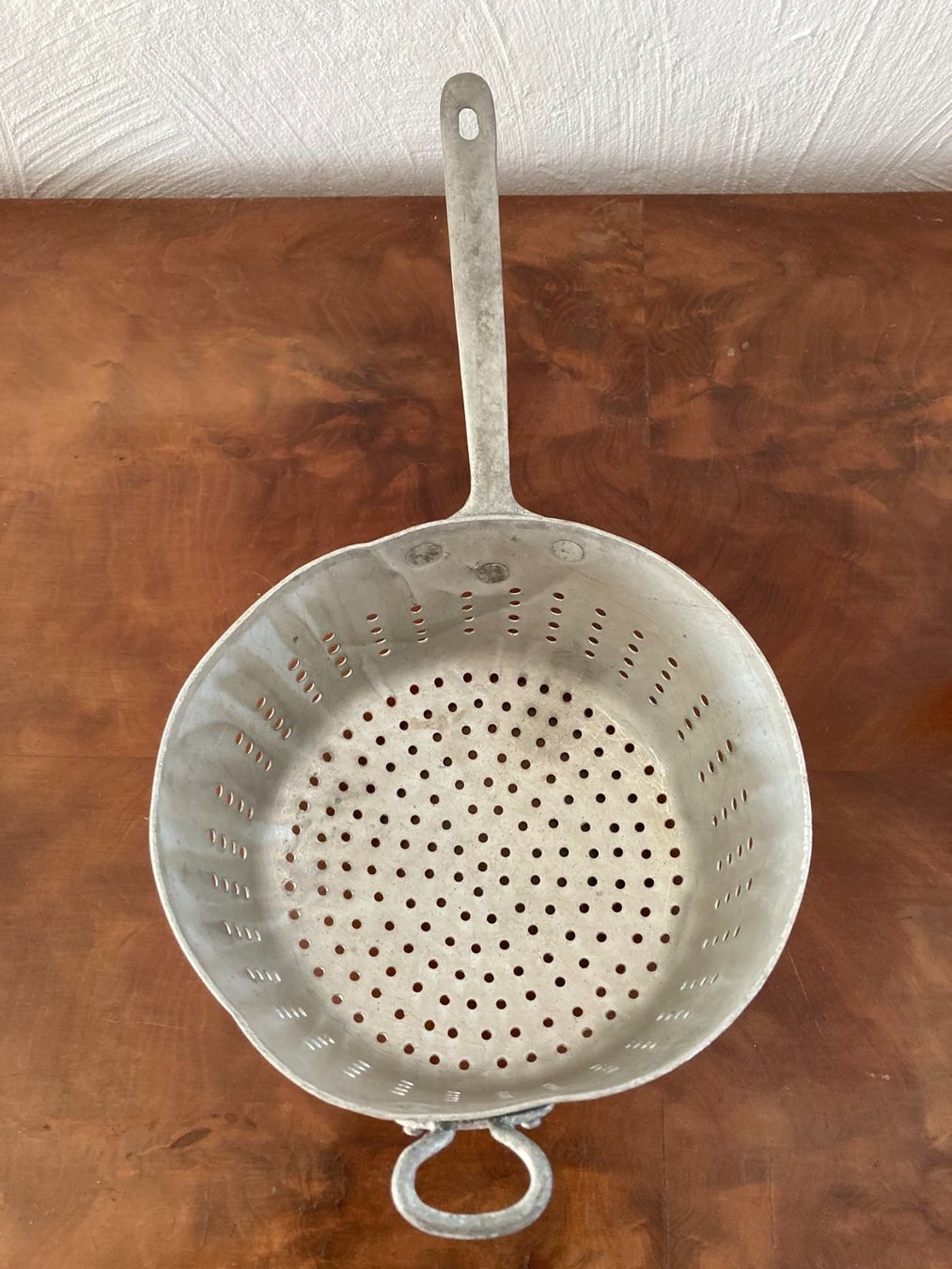 Elettrodomestici da cucina: antikes Sieb aus Weissblech Lochsieb – Usato da Subingen venduto da ArtBead 4