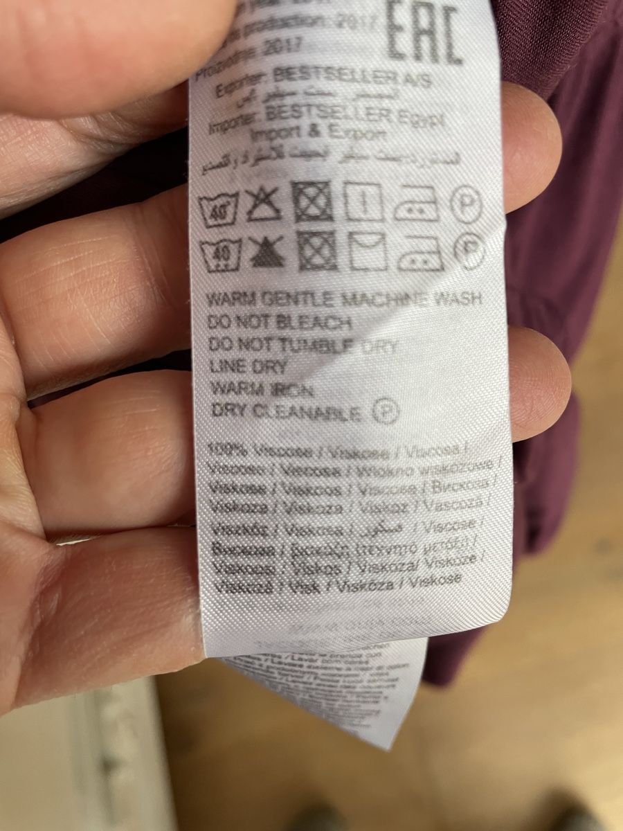 Vestiti: Stufenkleid bordeaux Gr. 38 – Usato da Bischofszell venduto da krass13 4