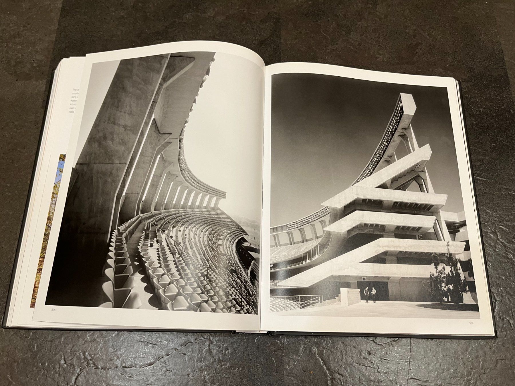 Libri: Architekturbuch - Modernism Rediscovered – Usato da Dietfurt venduto da Subforce1853 2