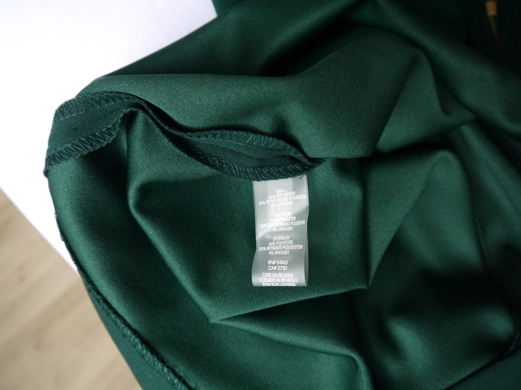 Calvin Klein Vestiti: Calvin Klein Kleid Gr.8 / Neu mit Etikett – Nuovo (secondo la descrizione) da Hagendorn venduto da Blaf 6