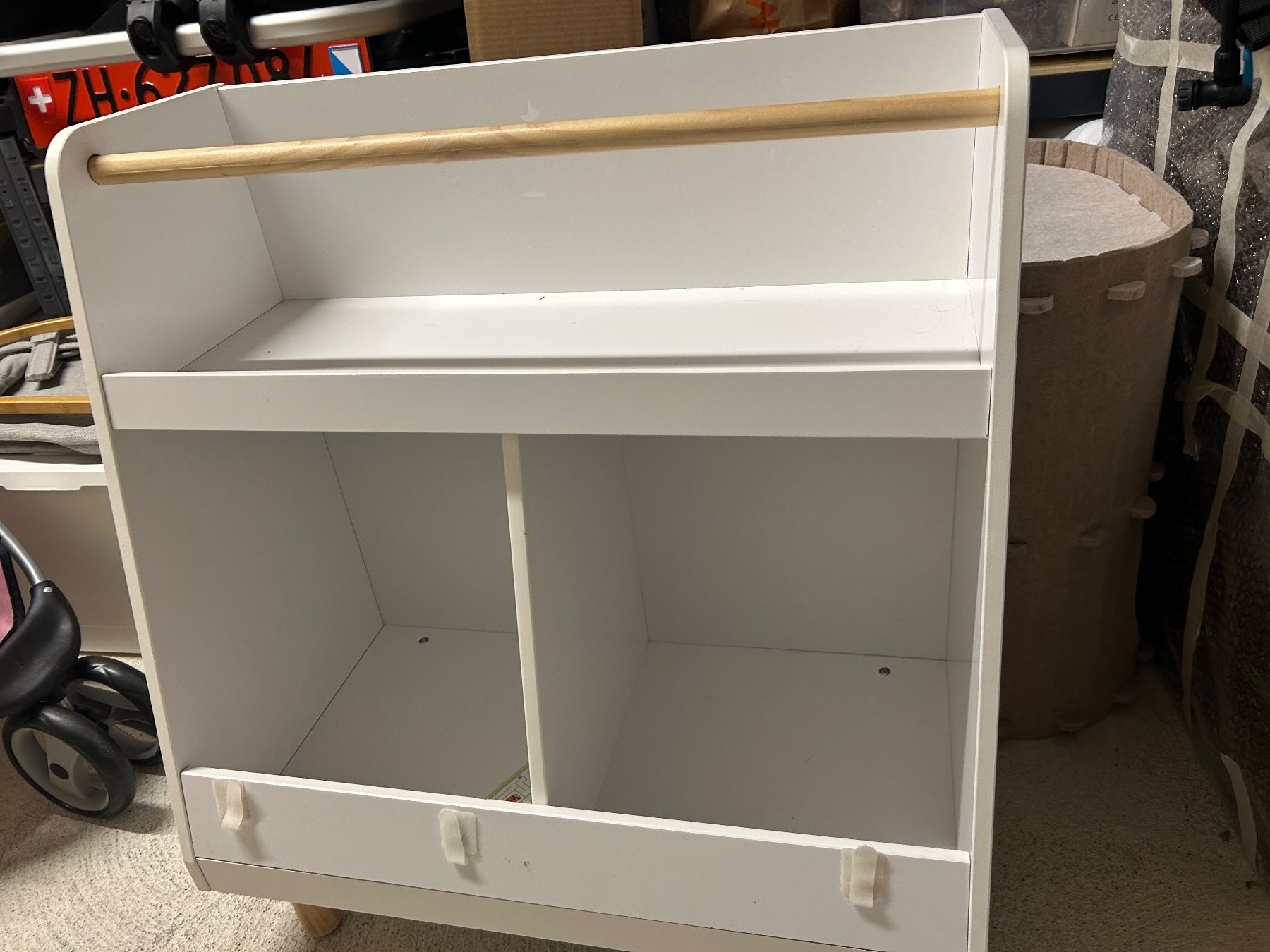 Sonstige Dekorationen & Accessoires: Kid book stand – Gebraucht aus Meilen von VPL83