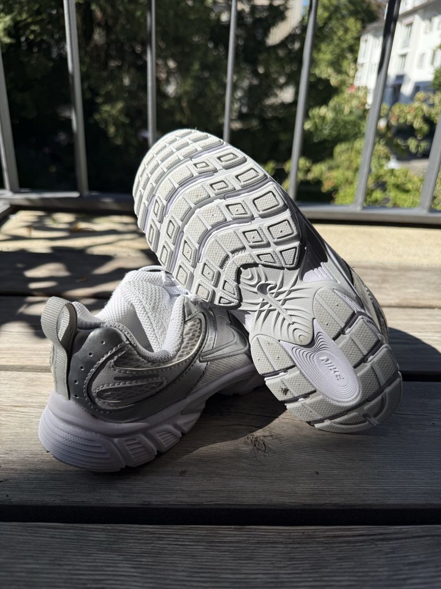 Scarpe per ragazzi: Nike Kinder sport sneaker – Usato da Zürich venduto da MarcusSA 2