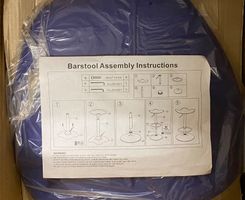 Barstuhl / Barhocker blau, muss noch montiert werden, neu