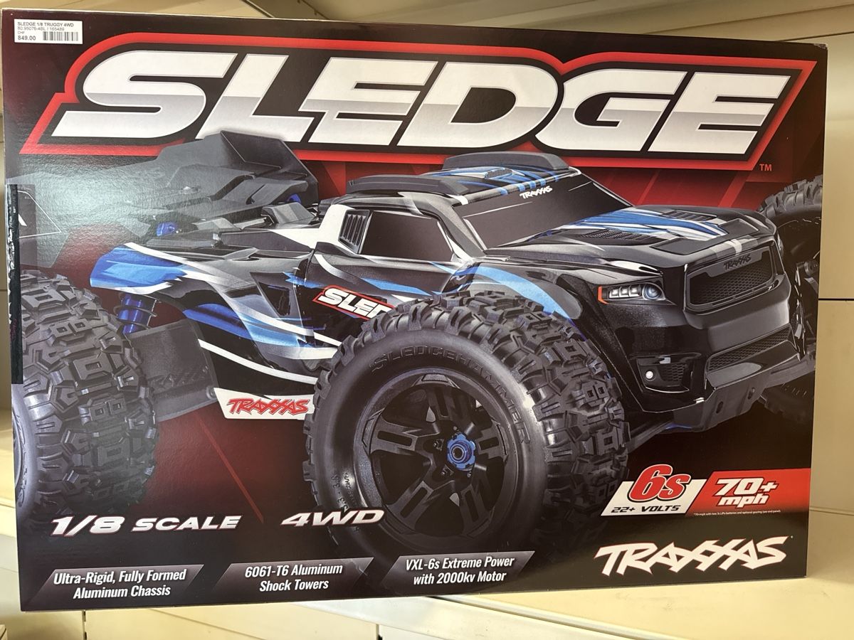 Traxxas RC Kits de montage: Sledge Traxxas NEU – Neuf avec emballage d'origine à Thörigen par Interswiss