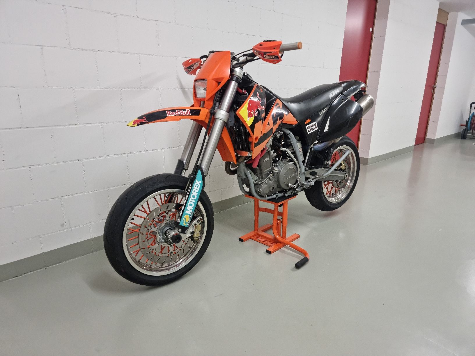KTM Strada: KTM 660 LC4 Supermoto – Difettoso da Wolfwil venduto da Floeru34 1