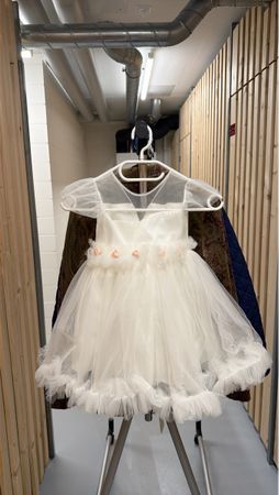 Mädchenkleid weiss Tüll festlich neuwertiger Zustand