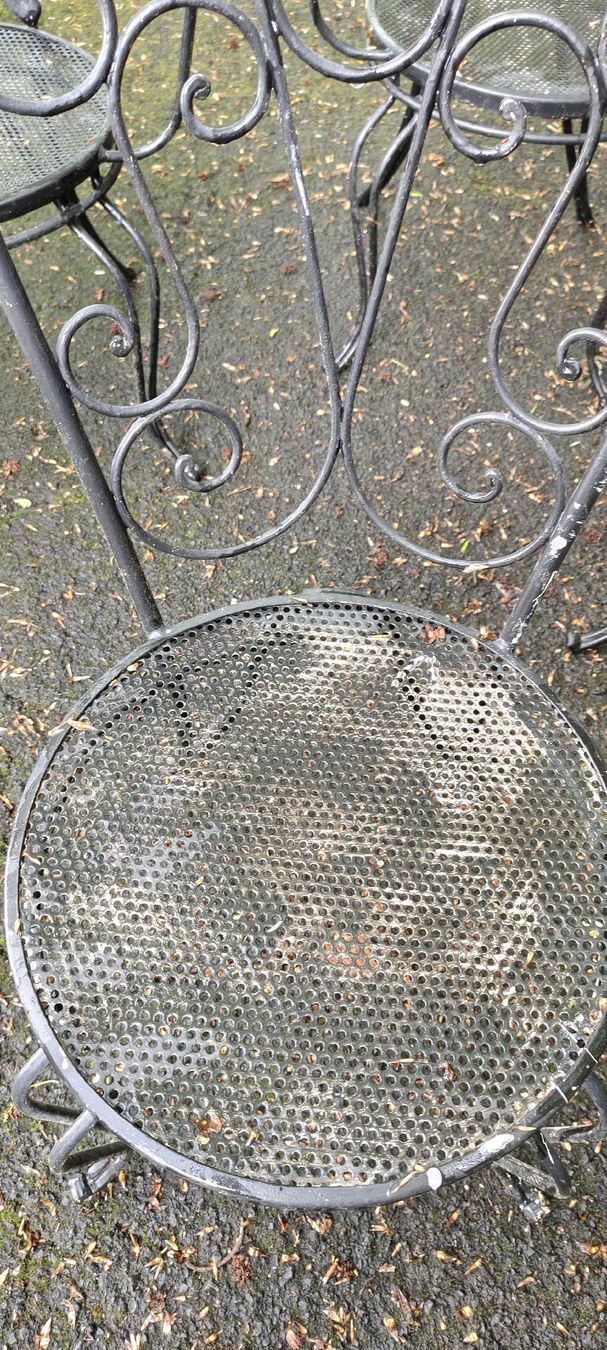 Sedie: 4 Antike Gartenstühle – Usato da St.Gallenkappel venduto da lalique 5