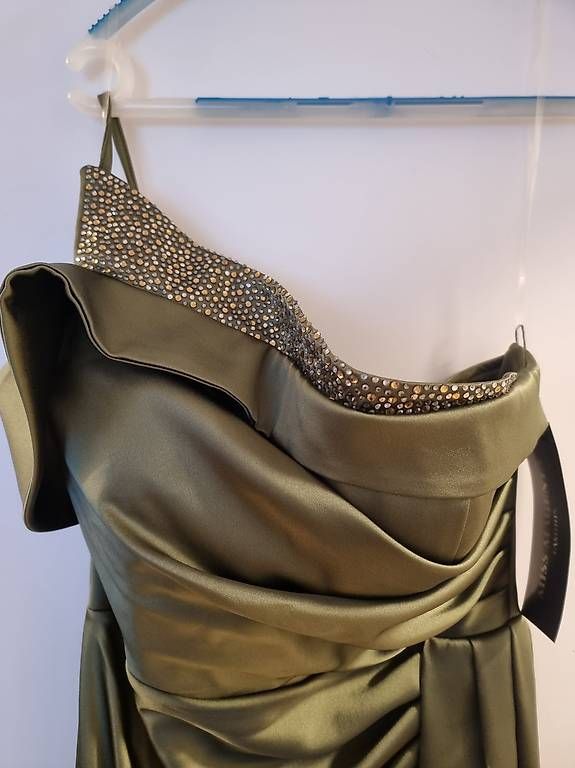 Robes: Neues Abendkleid, M – Neuf (Voir description) à Zürich par Takili123 1