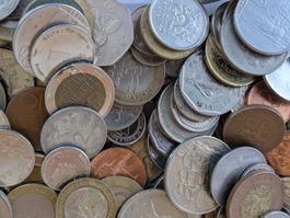 6 Kilo Münzen aus verschiedensten Ländern