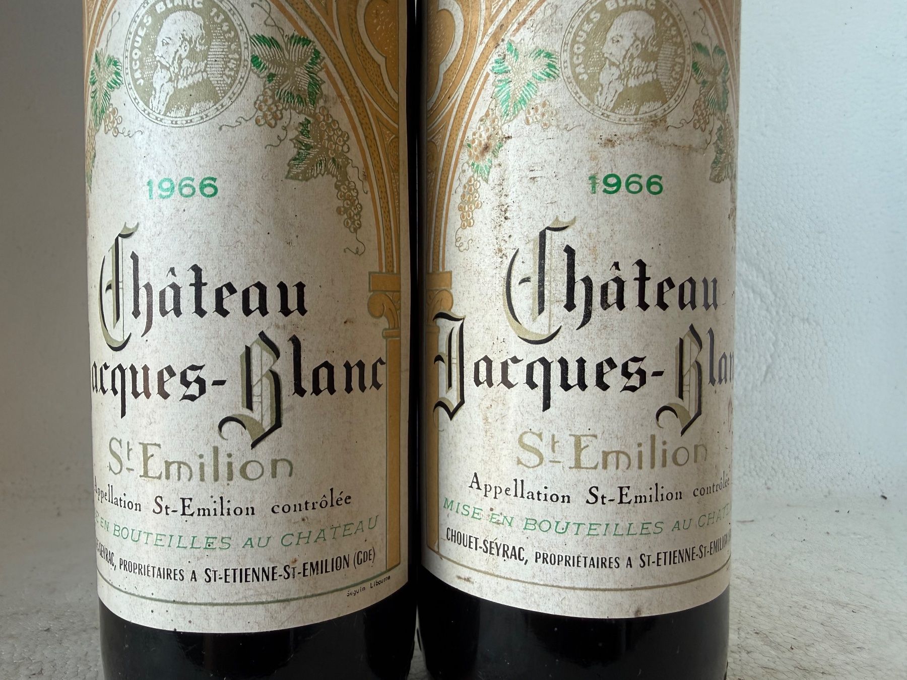 Vino: 2 Flaschen Château Jacques-Blanc St-Emilion 1966... – Nuovo e nell'imballaggio originale da Wöschnau venduto da Vinsale 1