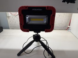 Megatron Arbeitsleuchte MT69052, 45W, neuwertig, Stativ