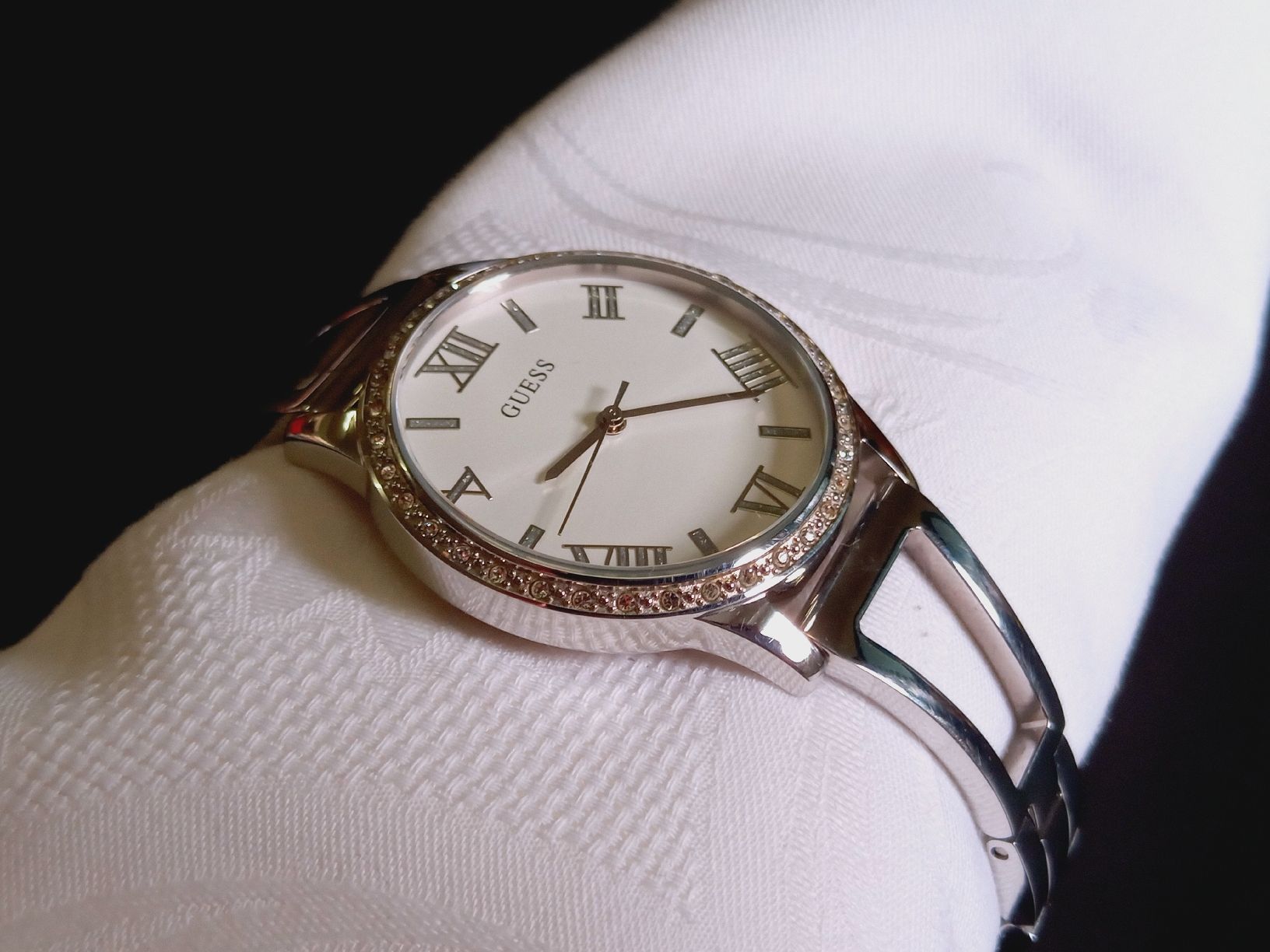 Guess Uhren: GUESS Damen Armbanduhr Uhr – Gebraucht aus Reiden von Zofi-Brocki 1