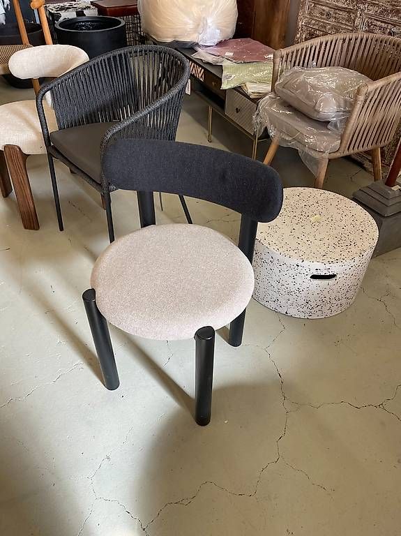 Kave Home Chaises: Kave Home Stuhl Nebai Eichenholz – Neuf (Voir description) à Zollikofen par uniqueroom