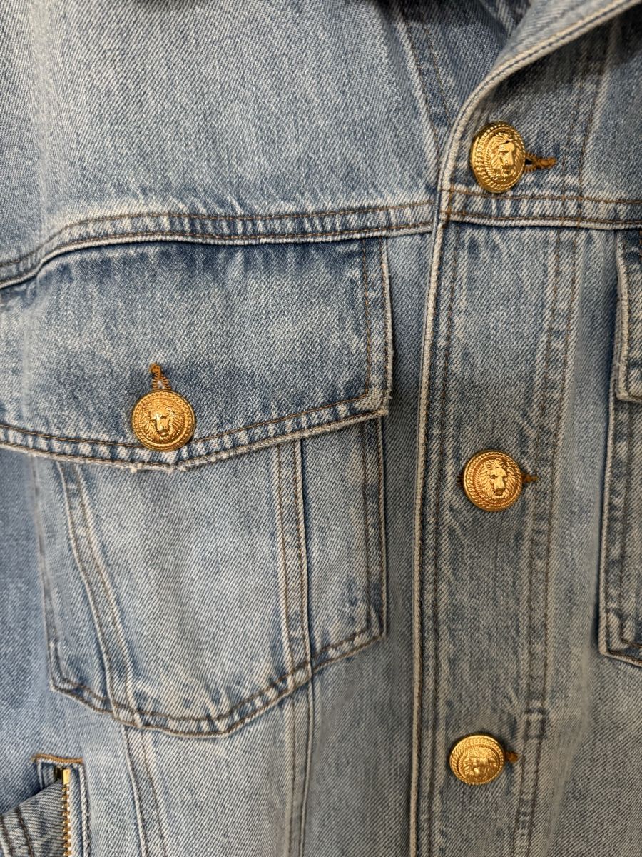 Balmain Giacche: Blouson en jean Balmain 36 – Nuovo (secondo la descrizione) da St-Légier-Chiésaz venduto da joe_5gxd 4