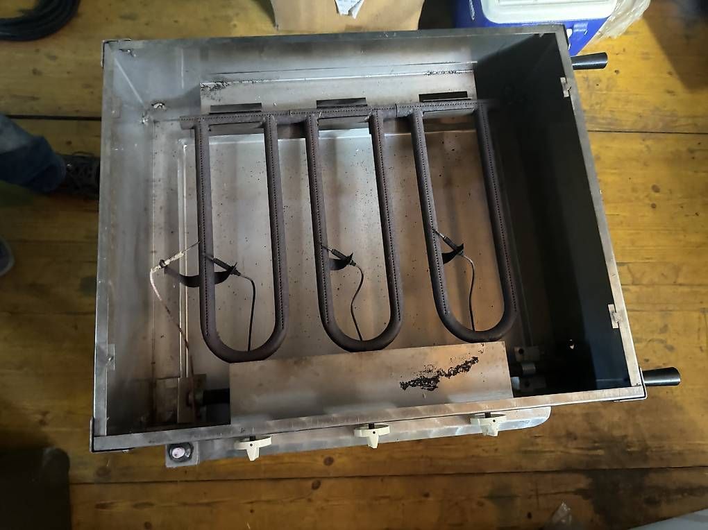 Griglie: Gastrobräter – Usato da Gipf-Oberfrick venduto da pis_c6vd