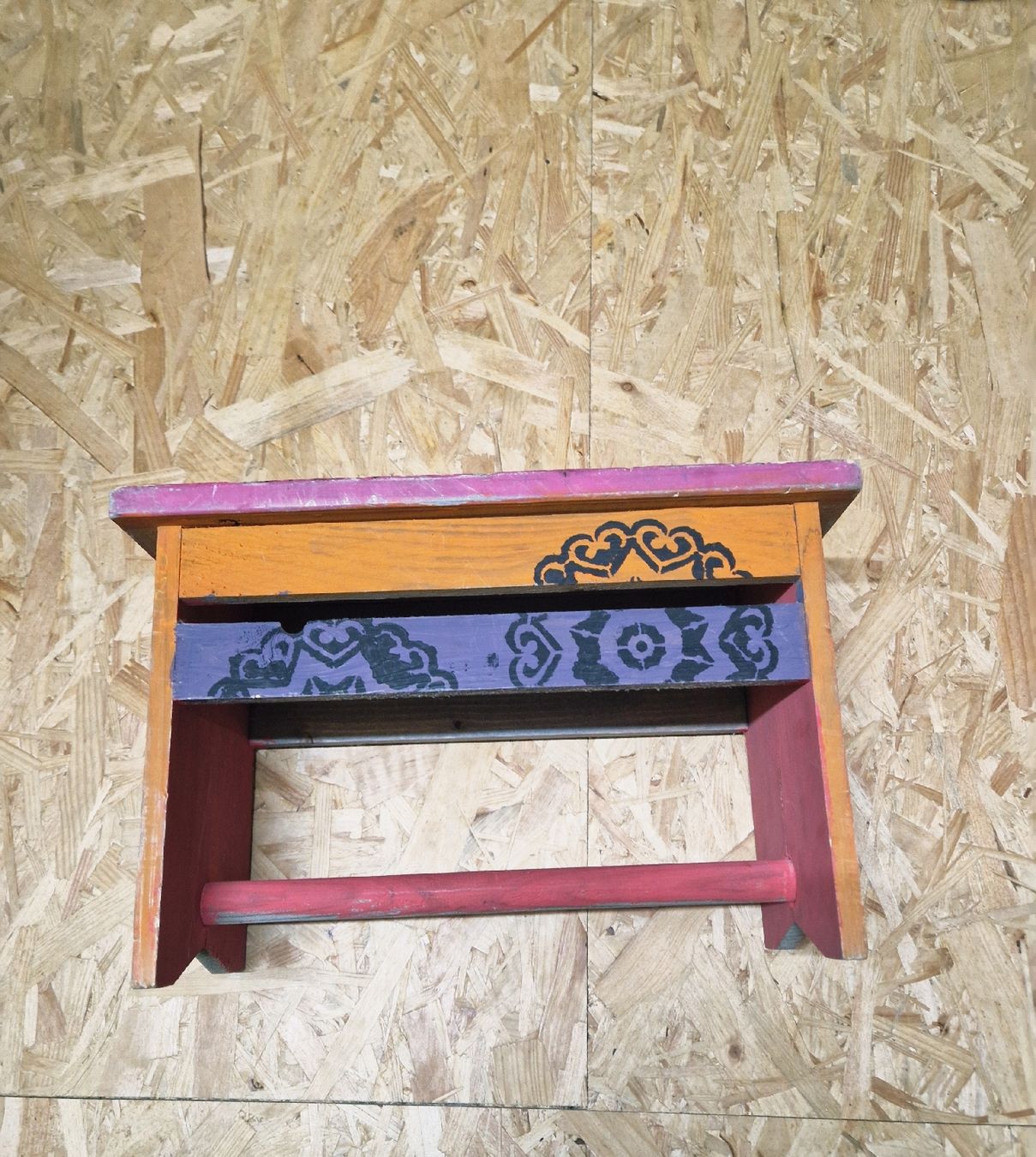 Tabourets: Taburettli / Hocker Handbemalt – D'occasion à Stüsslingen par white_angel86 1