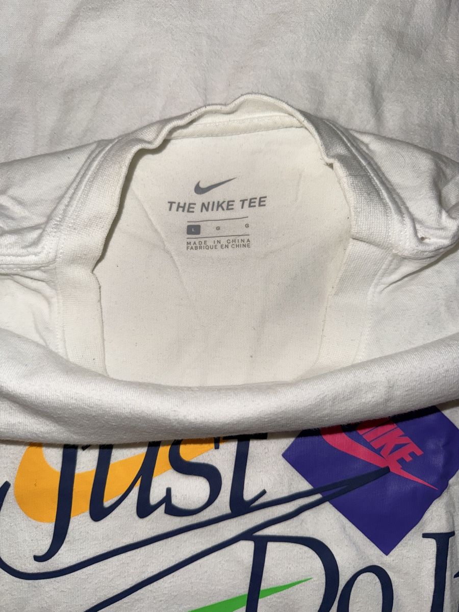 Nike T-shirt: Nike T-shirt L – Usato da Winterthur venduto da adi_sqz 2
