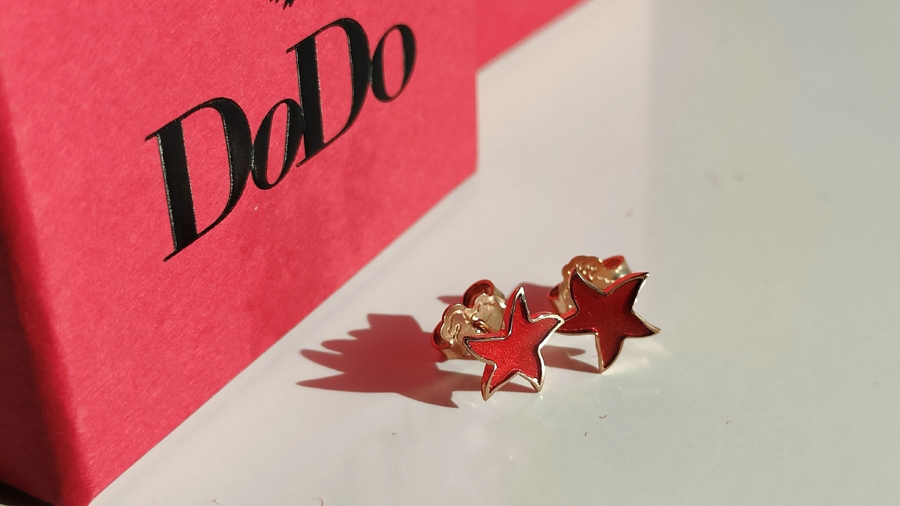DoDo Orecchini pendenti & Orecchini a lobo: Pomellato Dodo boucles d'oreilles en or – Nuovo e nell'imballaggio originale da Dugny (Leytron) venduto da ami_96ph