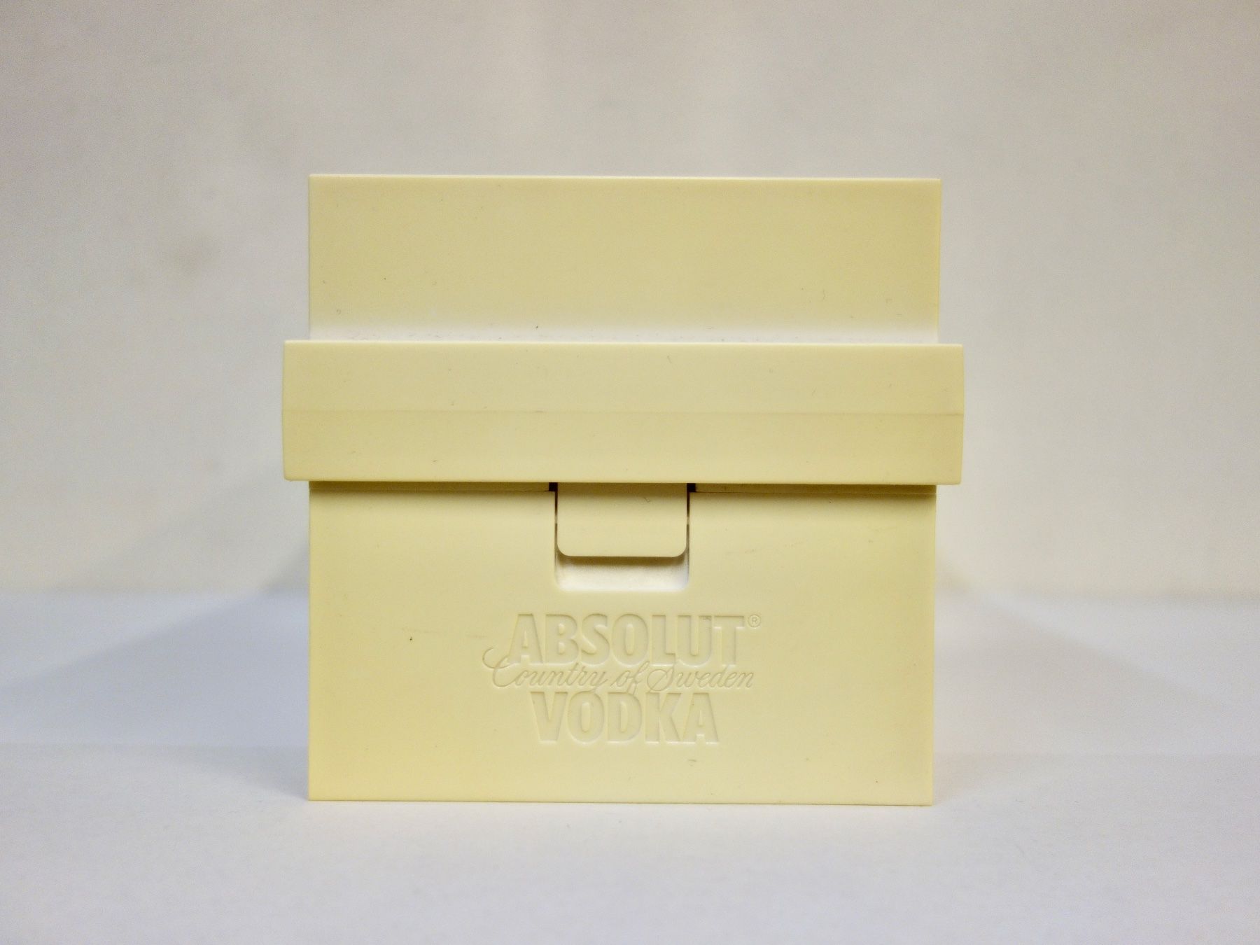 Absolut Vodka Spirituosen: 1 x ABSOLUT VODKA ABSOLUT MINI BAR Edition 2009 – Neu und originalverpackt aus Kerzers von zimmergruen 4