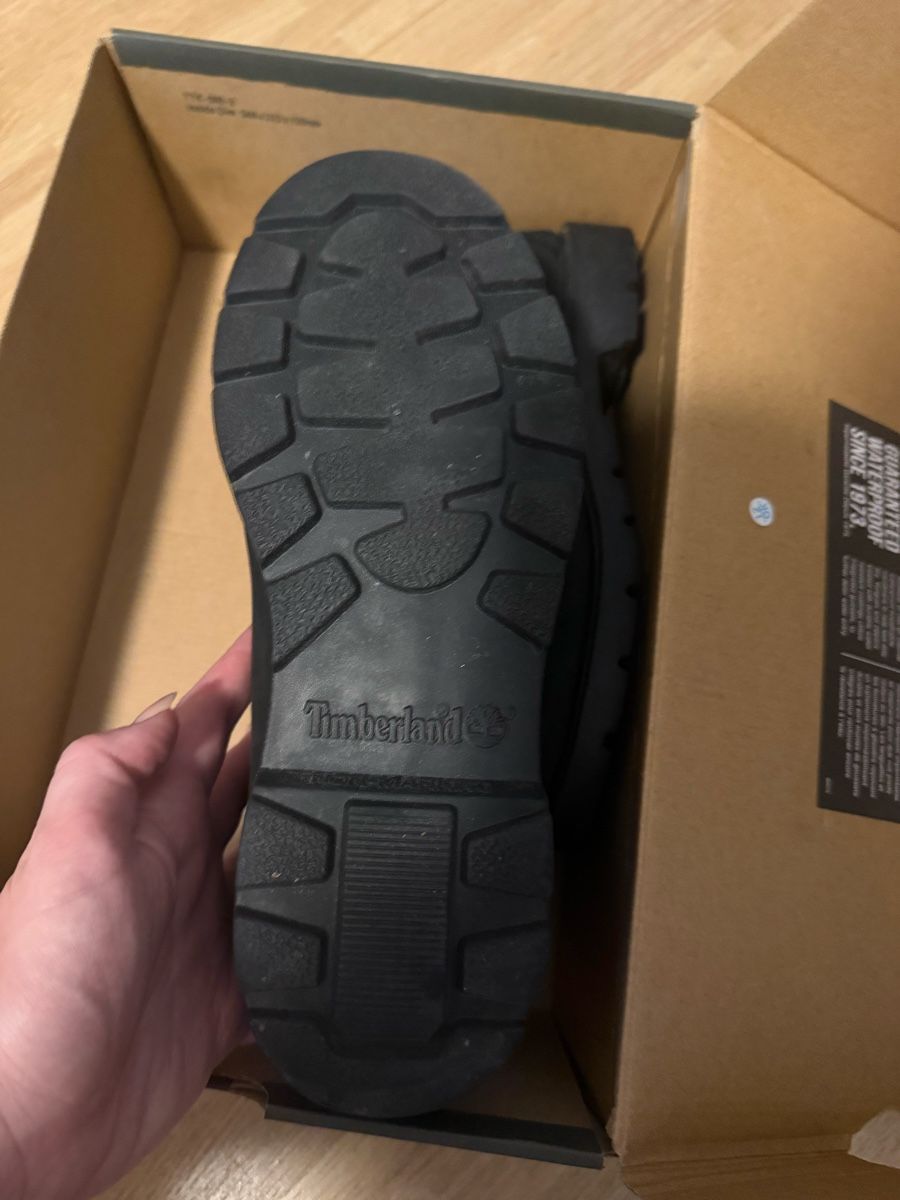 Scarpe da donna: Timberland noire 39 – Nuovo (secondo la descrizione) da Les Acacias venduto da A.cicc 1