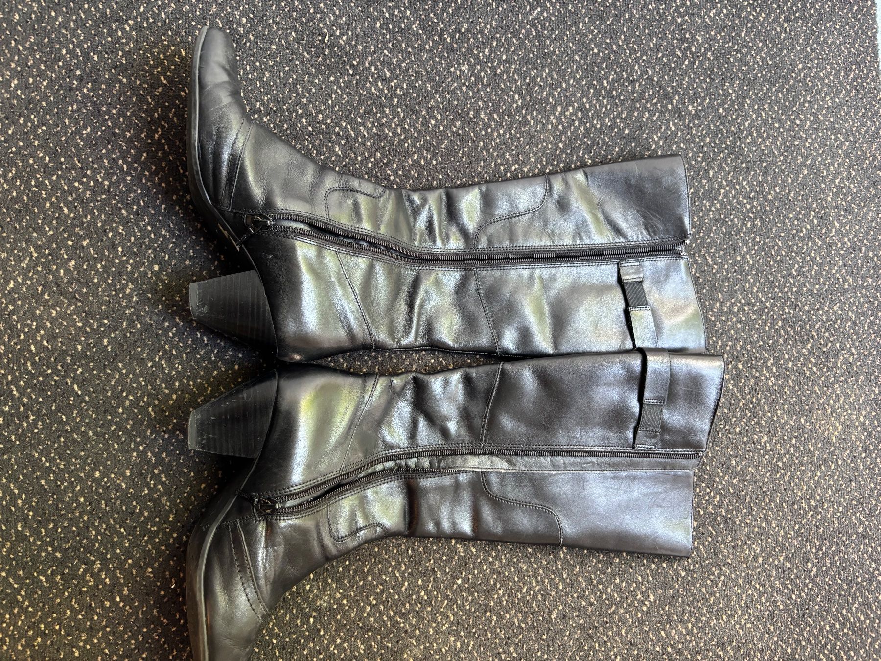 Scarpe da donna: Stiefeletten für Damen – Usato da Kesswil venduto da kev_p6mz 1