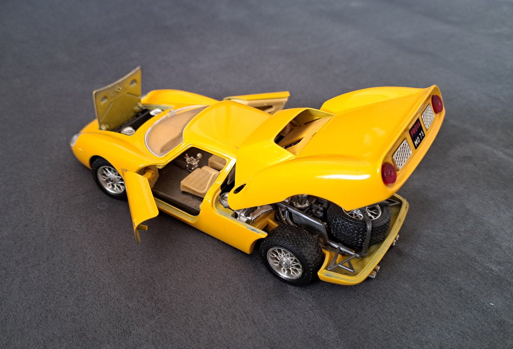 Ferrari Modellini d'auto: Ferrari 250 LM "Monza" 1966 / 1:24 – Usato da St-Imier venduto da supernova21 3