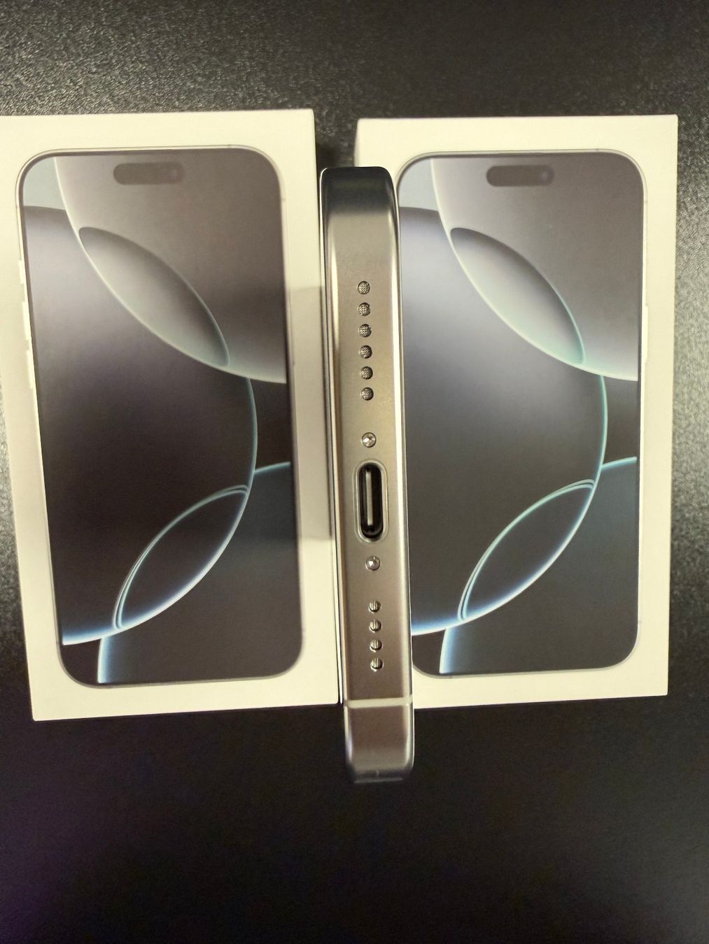 Apple Telefoni cellulari / Smartphones: APPLE iPhone 16 Pro Max White Titanium 1 TB comme NEUF – Nuovo (secondo la descrizione) da Genf venduto da SALES2013SALES 6