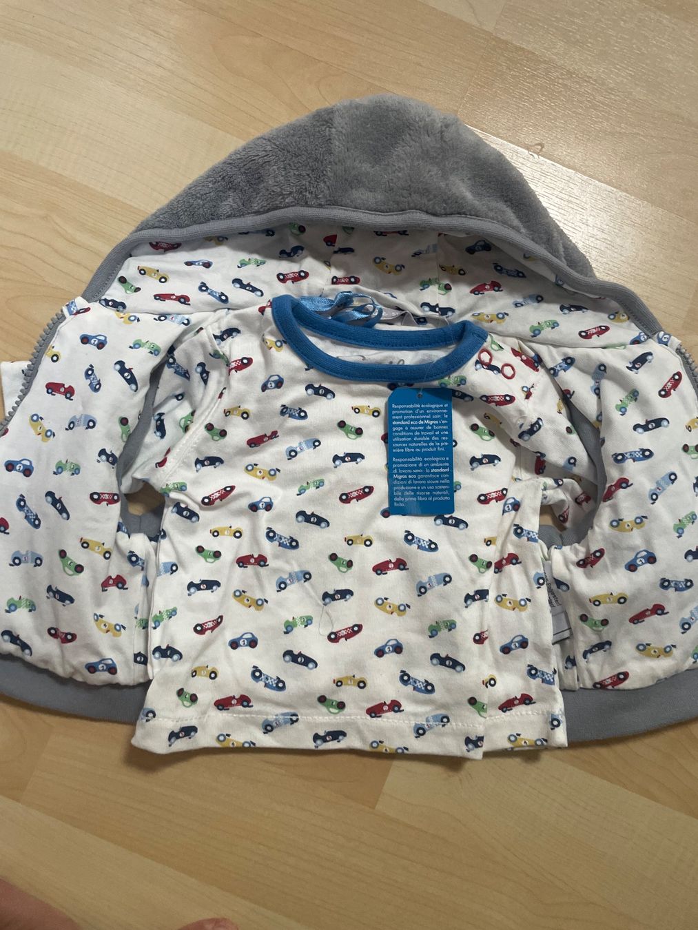 Camicie, T-shirt & Polo: Tshirt und Weste 50 Automotiv – Usato da Niederlenz venduto da JasminaK01 2