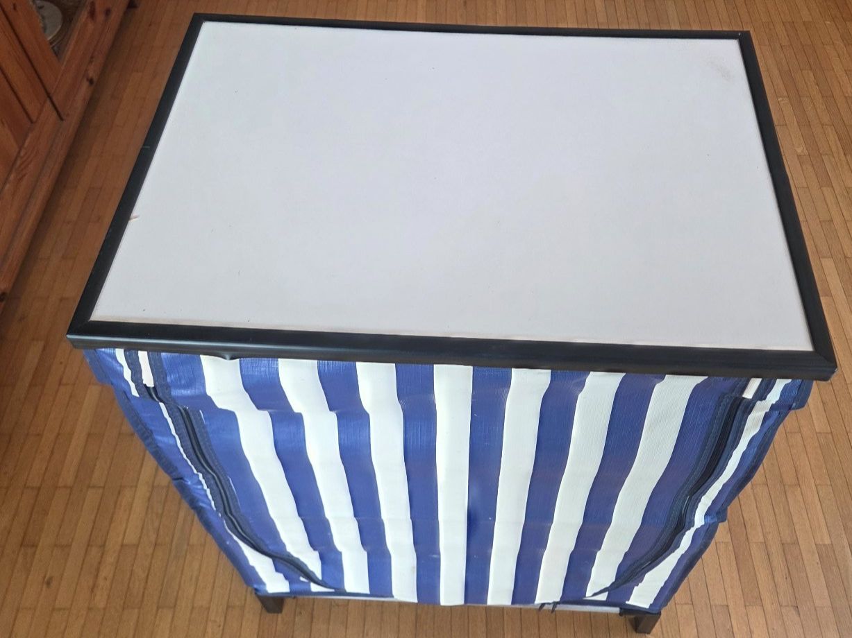 Commodes: Camping Möbel – D'occasion à Schliern b. Köniz par Evivo