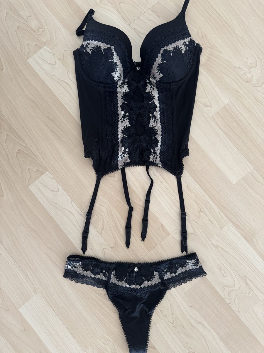 Beldona Altra biancheria intima: BELDONA Korsett 75C – Usato da Glattpark(Opfikon) venduto da LivS 1