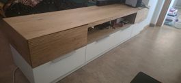 TV-Möbel mit Schubladen 