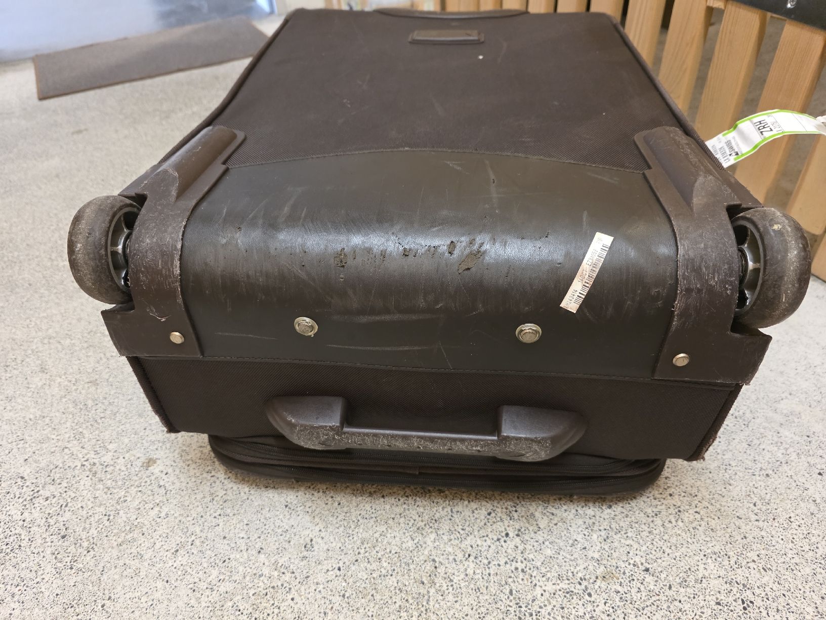Kappa Reisekoffer: Brauner Kappa Rollkoffer  – Gebraucht aus Zell LU von claro62 3