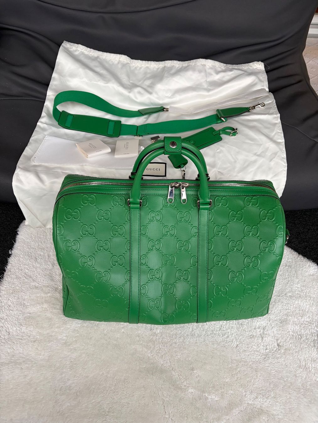 Gucci Borse: GUCCI HANDTASCHE WEEKENDER SONDERFARBE NEU – Nuovo e nell'imballaggio originale da Rütihof venduto da elcheffe81