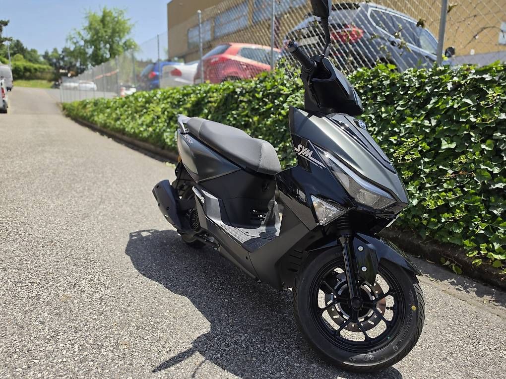 Scooters: Sym ECHS 125 – D'occasion à Bussigny par jau_5zcy