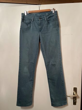 Levi's Jeans Mid Rise Straight Damen Grösse 30 guter Zustand
