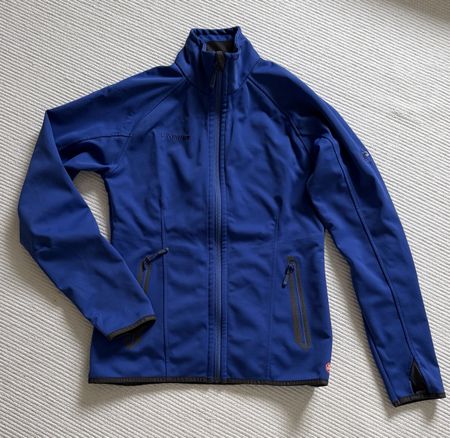 Mammut Softshelljacke Gr. M blau, top Zustand, warm f. Frühl