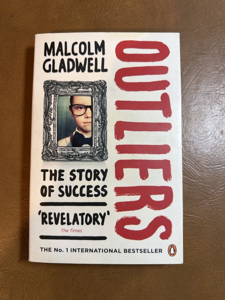 Livres: Outliers by Malcolm Gladwell – D'occasion à Allenwinden par Ald1985
