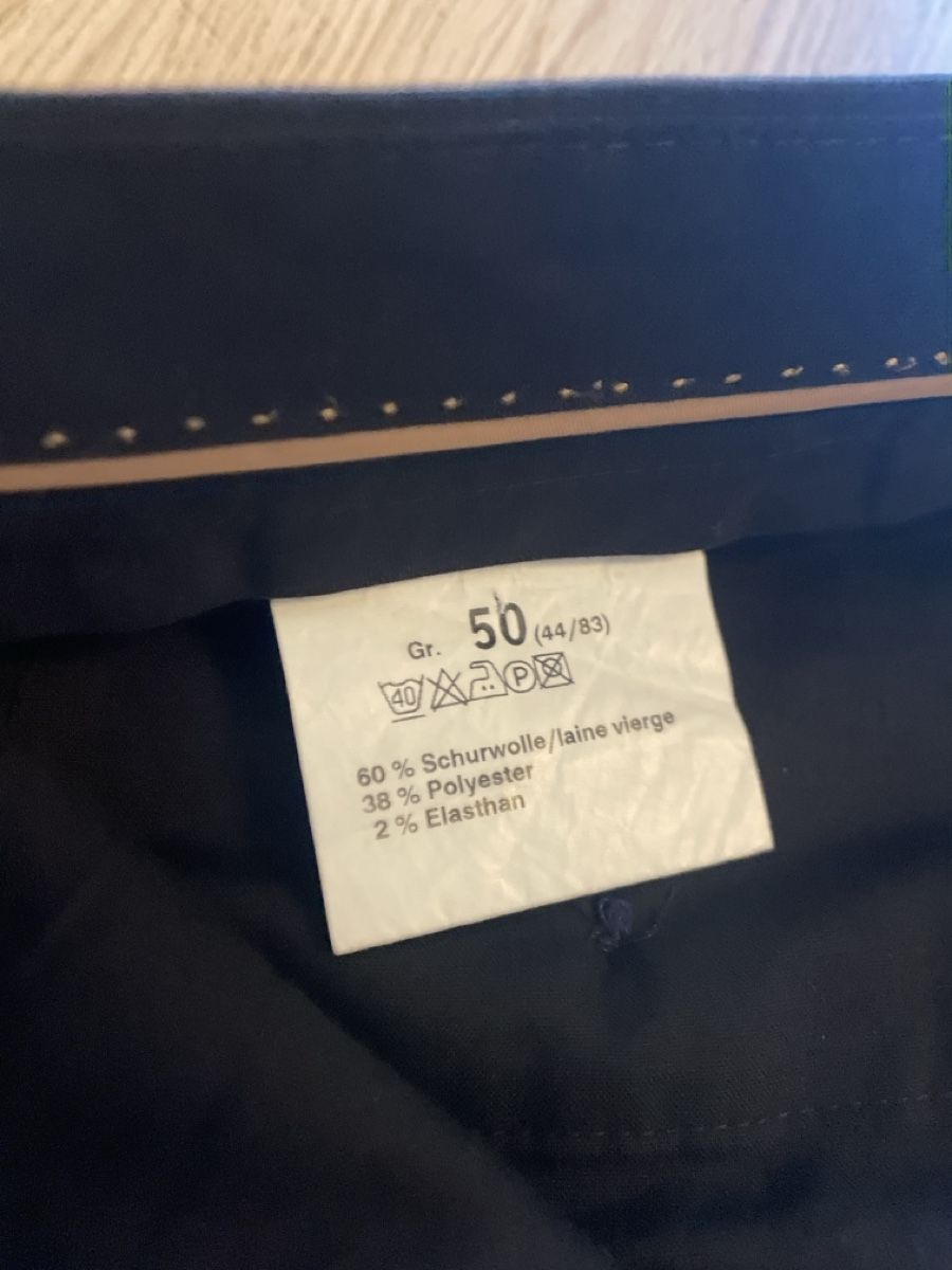 Pantaloni: Anzugshose – Usato da Zürich venduto da Laurin1234 2